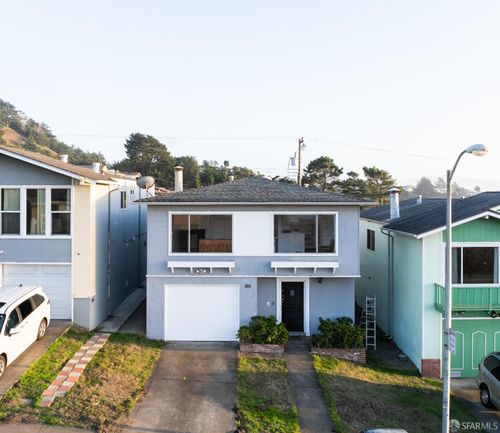 1219 Skyline Dr, Daly City, CA, 94015-4729 | Card Image