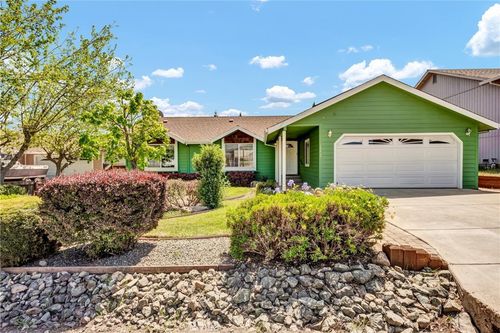 10415 Pebble Beach Way, Kelseyville, CA, 95451-9582 | Card Image