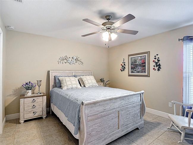 12323 House Finch Rd, House other with 3 bedrooms, 2 bathrooms and null parking in WEEKI WACHEE FL | Image 32