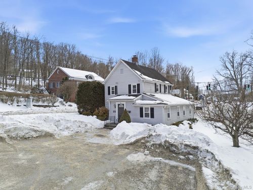 376 Route 202, Somers, NY, 10589-3207 | Card Image