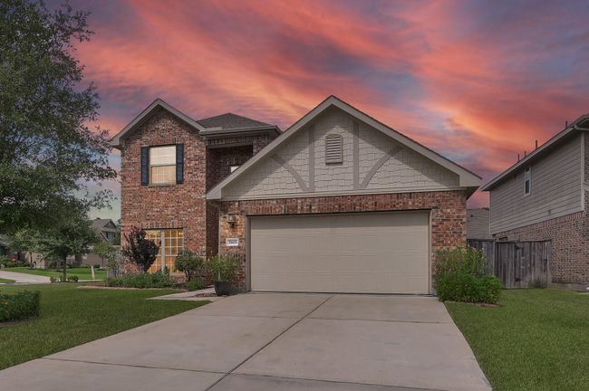 Nestled in Ladera Creek, a peaceful community with three parks and just steps from Carl Barton Jr Park’s incredible amenities, this home offers a lifestyle you’ll truly enjoy. Come see it for yourself — schedule a tour today! | Image 45