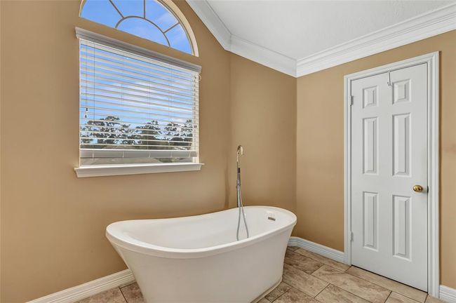 15707 W Astern Dr, House other with 4 bedrooms, 3 bathrooms and 2 parking in Crosby TX | Image 33