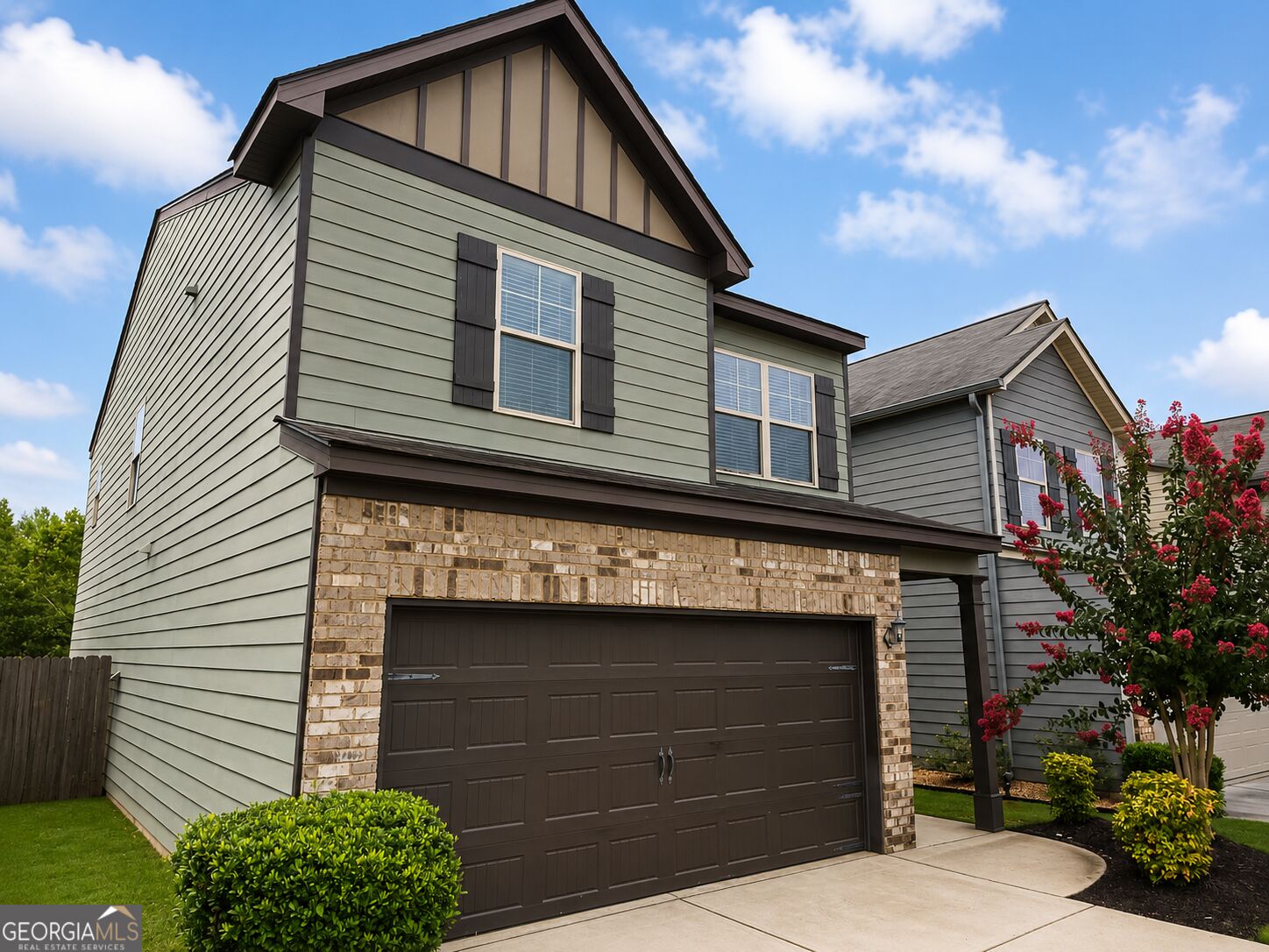 Residential Lease in Fairburn 2