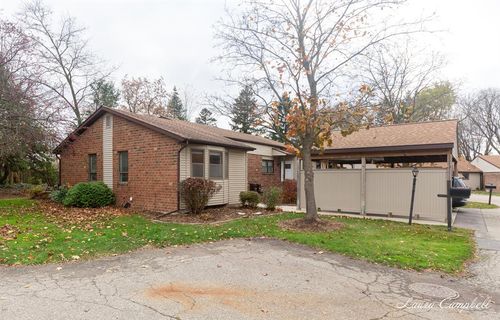 2655 Chatham Woods Drive Se, Cascade Twp, MI, 49546 | Card Image