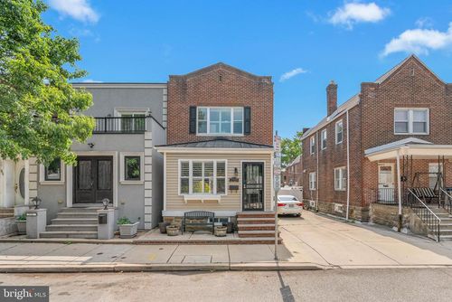 2727 S 12th St, PHILADELPHIA, PA, 19148-4905 | Card Image
