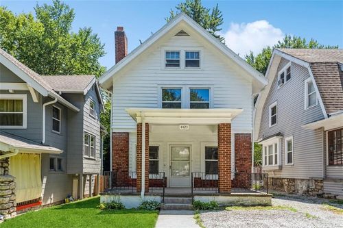4423 Windsor Ave, Kansas City, MO, 64123-1735 | Card Image