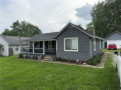 218 S Hunter St, Independence, MO, 64050-4040 | Card Image