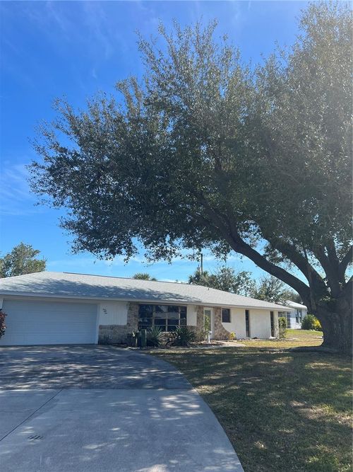 355 Spring Lake Blvd Nw, PORT CHARLOTTE, FL, 33952-7847 | Card Image