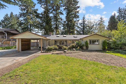 4132 204b Street, Langley, BC, V3A1Z8 | Card Image