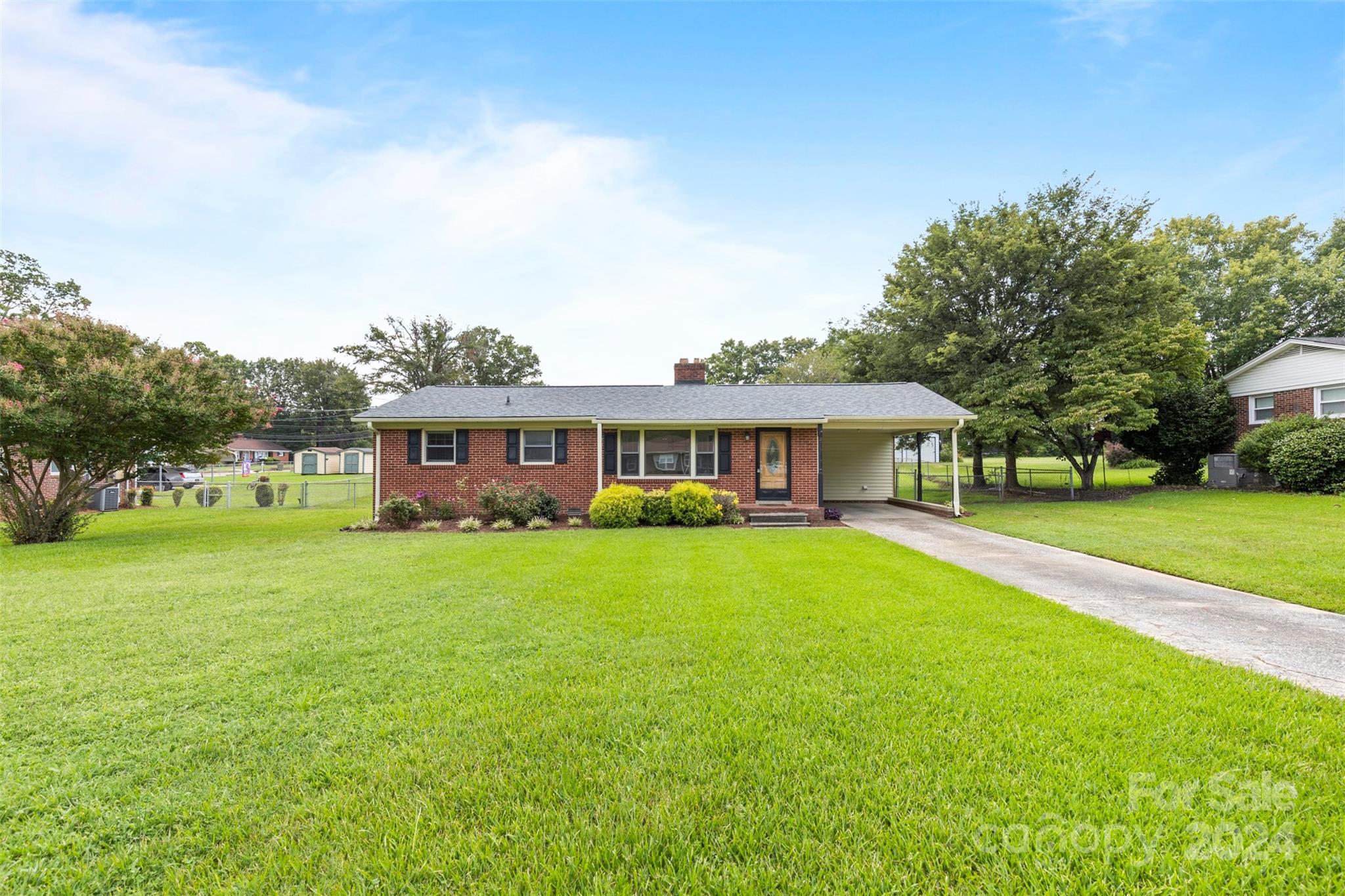 Mimosa Dr, Gaffney, SC 29341