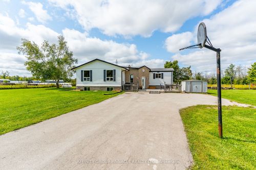 1071 Opmar Rd, Oakwood, ON, K0M2M0 | Card Image
