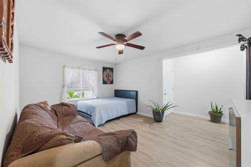 315 Rea Ave, Lancaster, TX, 75146-1523 | Card Image