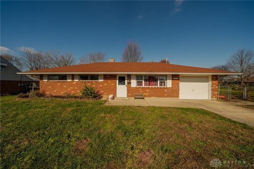 5031 Renard Dr, Huber Heights, OH, 45424-4317 | Card Image