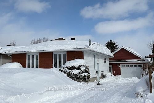 476 Lynwood Dr, Timmins, ON, P4N8J6 | Card Image