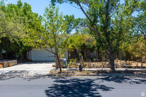 796 Valley View Dr, Tooele, UT, 84074-2897 | Card Image