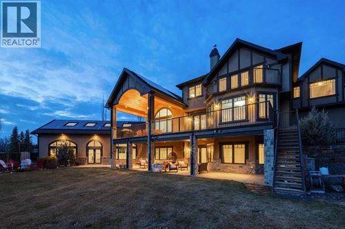 172 Grandview Way, Calgary, AB, T3Z0A8 | Card Image