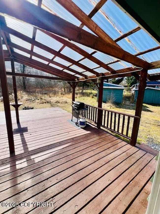 Exterior Deck (1) | Image 18