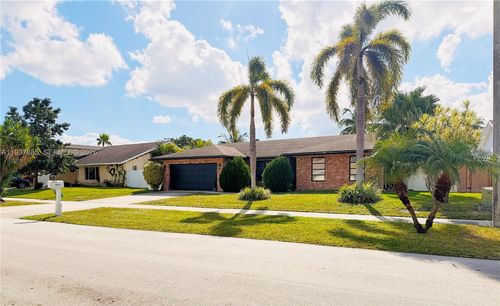 2814 Sw 13th Dr, Deerfield Beach, FL, 33442-5923 | Card Image