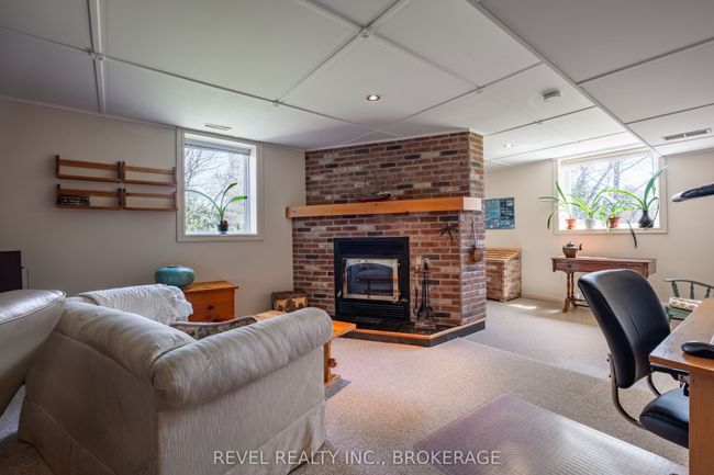 3744 Copper Kettle Dr, House other with 4 bedrooms, 4 bathrooms and 4 parking in Inverary ON | Image 37