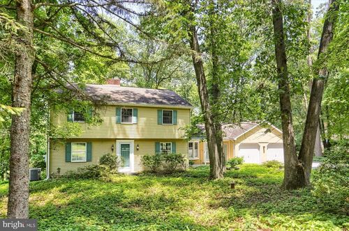 51 Boxwood Dr, HERSHEY, PA, 17033-2612 | Card Image
