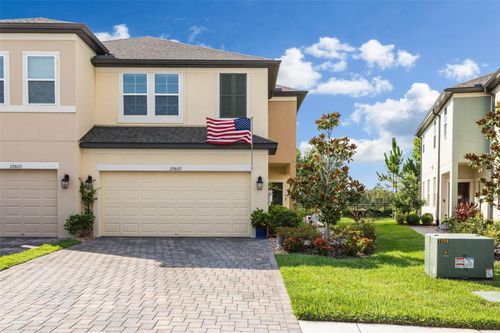 29869 Southwell Ln, WESLEY CHAPEL, FL, 33543-4138 | Card Image