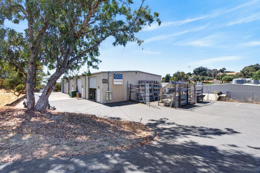 Commercial Sale in Jackson
