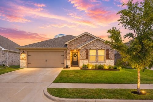 1501 Pleasant Knoll Trl, Aubrey, TX, 76227-2484 | Card Image