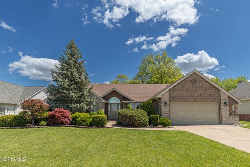 917 S Lallendorf Rd, Oregon, OH, 43616-3503 | Card Image