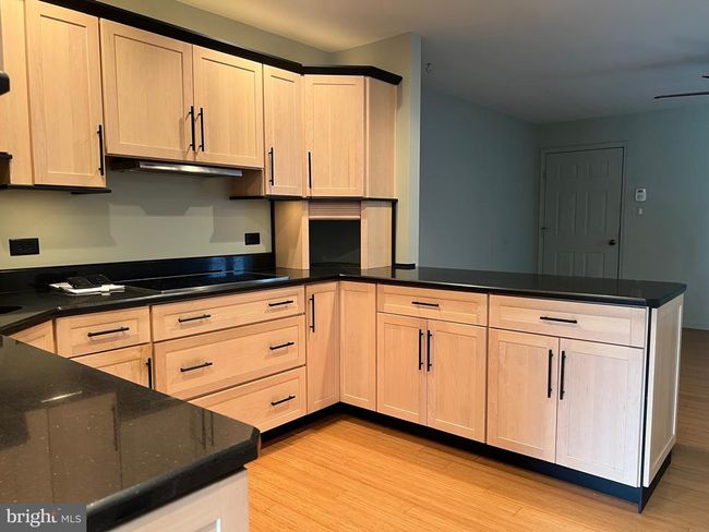 3849 Farmstead Dr, Townhouse with 3 bedrooms, 3 bathrooms and null parking in FAYETTEVILLE PA | Image 5
