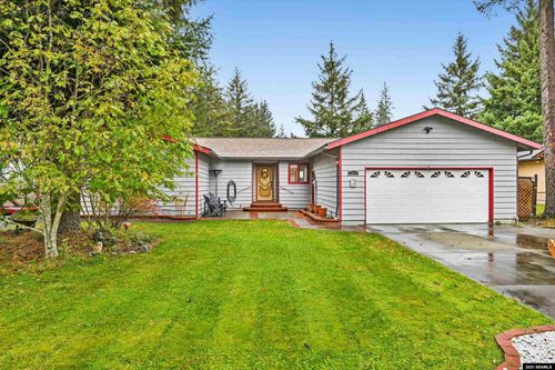 9317 Northland St, Juneau, AK, 99801-9645 | Card Image