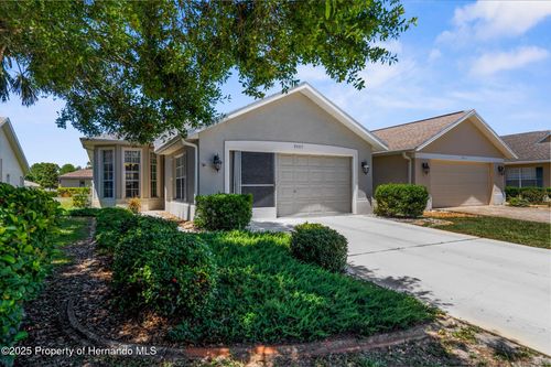 9407 Burnam Dr, Weeki Wachee, FL, 34613-3404 | Card Image