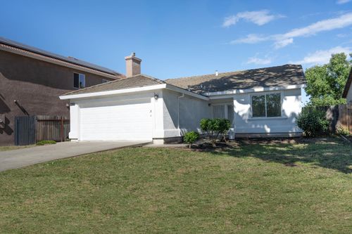 8226 Windmill Oaks Pl, Antelope, CA, 95843-3733 | Card Image