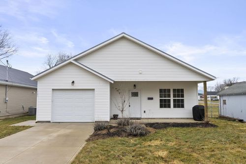 161 E Postal Ave, Newark, OH, 43055-6068 | Card Image