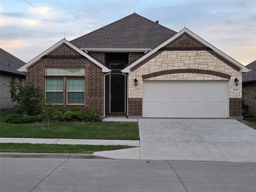 2025 St Andrews Way, Argyle, TX, 76226-3782 | Card Image
