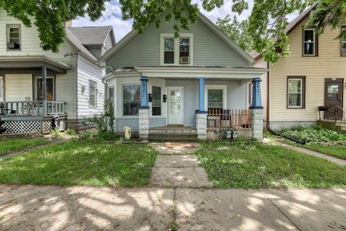 1812 S 77th St, WEST ALLIS, WI, 53214-4639 | Card Image