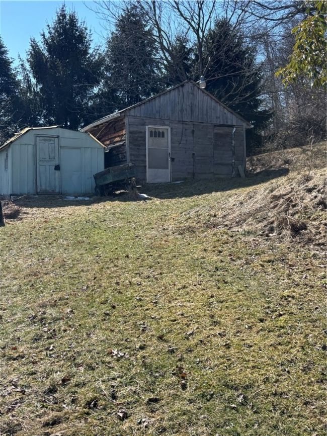 2113 Sebring Rd, House other with 3 bedrooms, 2 bathrooms and null parking in Marion Center PA | Image 9