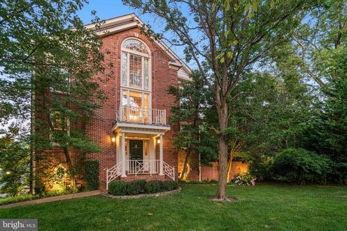 10451 Breckinridge Ln, FAIRFAX, VA, 22030-3425 | Card Image