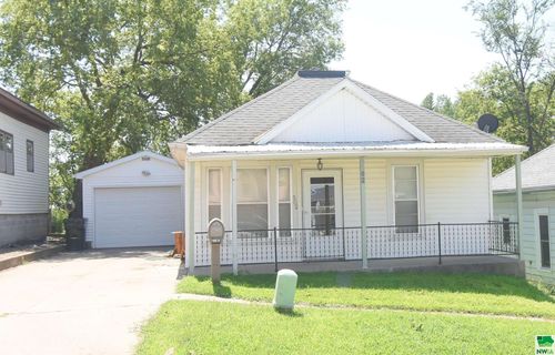 502 W 1st St, Sioux City, IA, 51103-4908 | Card Image
