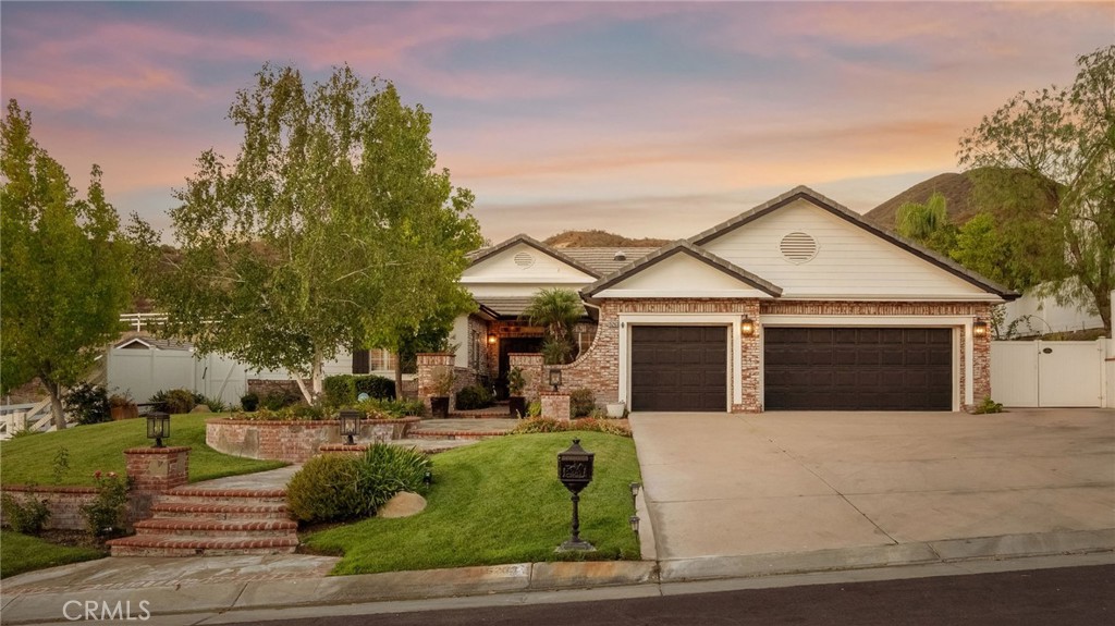 Residential in Canyon Country 2