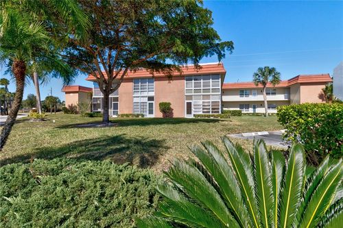 206-107 Spring Lake Ct, VERO BEACH, FL, 32962-1765 | Card Image