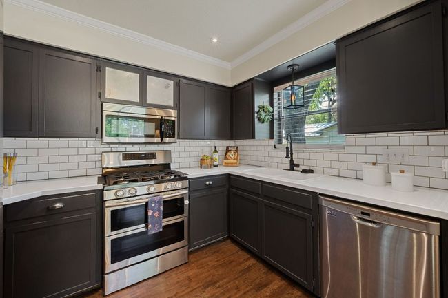 2702 Parker Dr, House other with 3 bedrooms, 2 bathrooms and 2 parking in Georgetown TX | Image 15