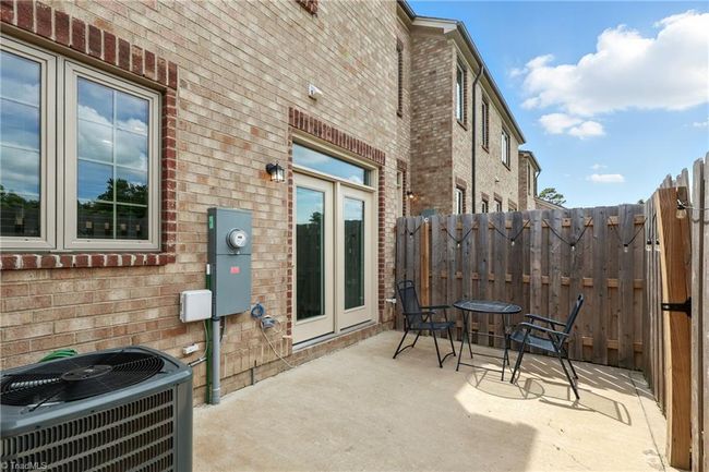 3855 Thistleberry Rd, House other with 2 bedrooms, 3 bathrooms and null parking in High Point NC | Image 18