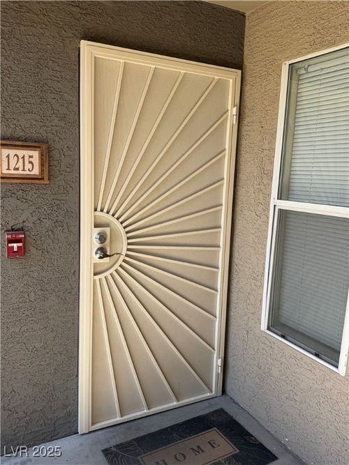 1215-5055 W Hacienda Ave, Las Vegas, NV, 89118-0305 | Card Image