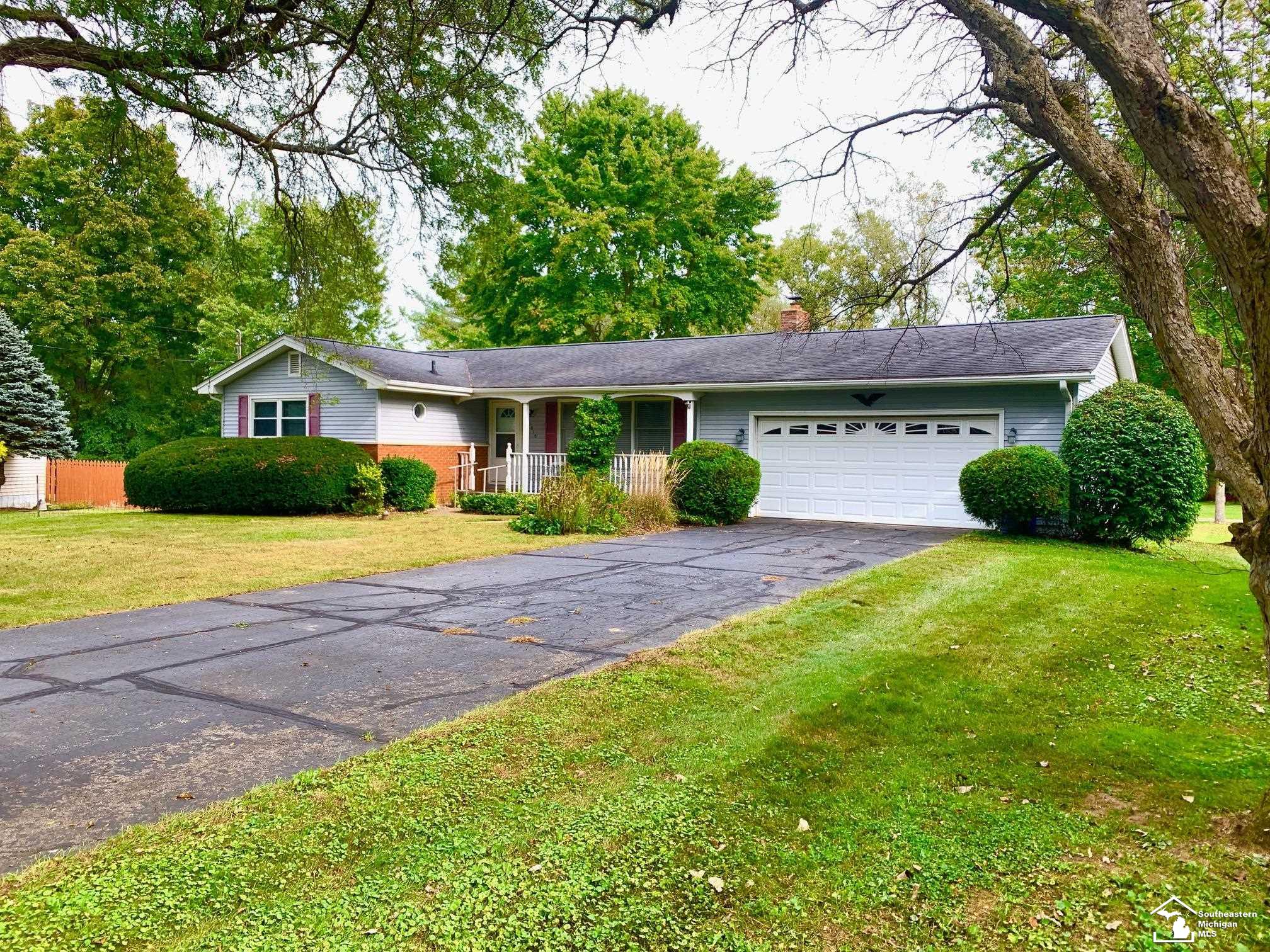 Rim Rd, Jackson, MI 49201
