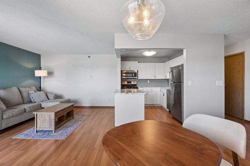 1610-78 10th St E, Saint Paul, MN, 55101-2279 | Card Image