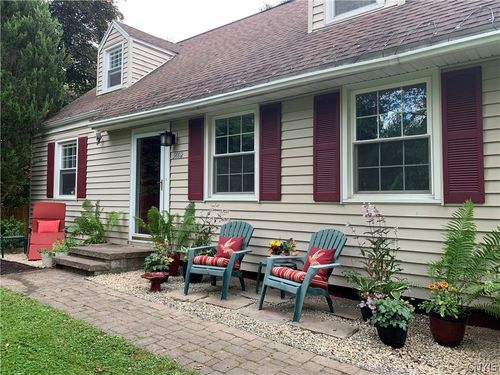 5002 Woodside Rd, Fayetteville, NY, 13066-1748 | Card Image