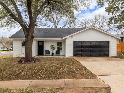 711 Buckingham Pl, Austin, TX, 78745-5558 | Card Image