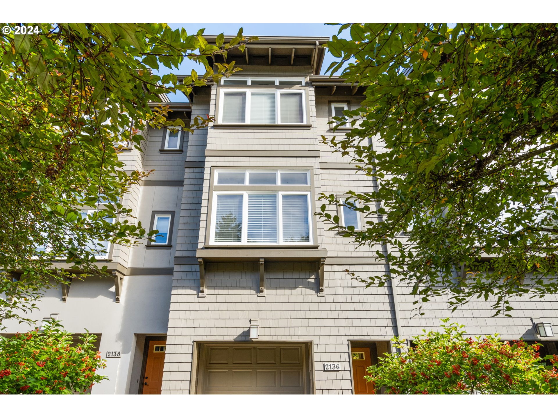 Cedar View Ln, Portland, OR 97229
