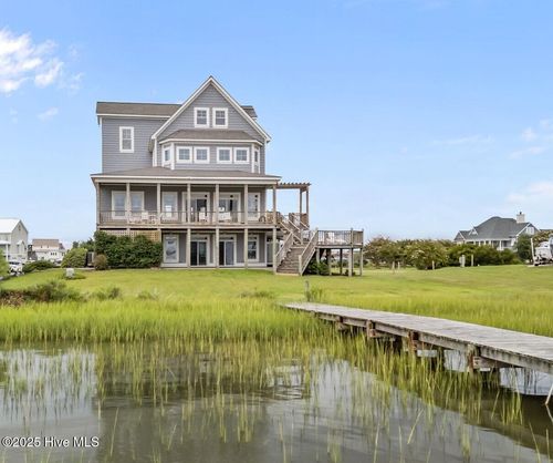 1405 Oglesby Rd, Morehead City, NC, 28557-4435 | Card Image