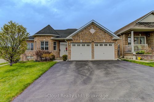 758 Coldstream Dr, Oshawa, ON, L1K2Z3 | Card Image